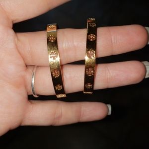 Tory burch hoop earings